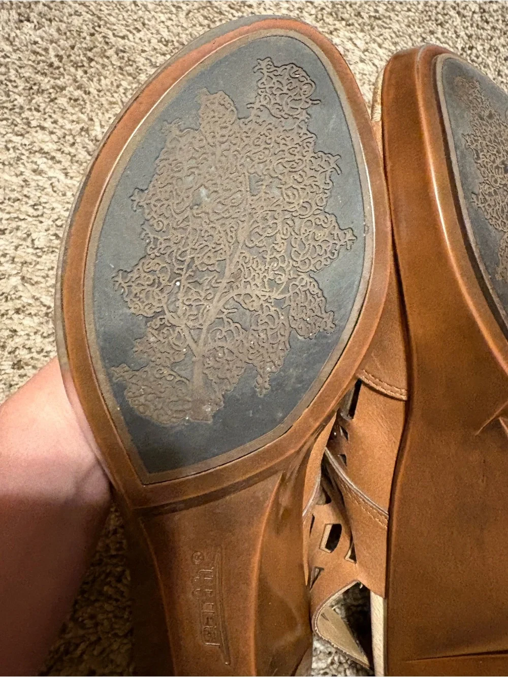 Sandals - Picture 6 of 8